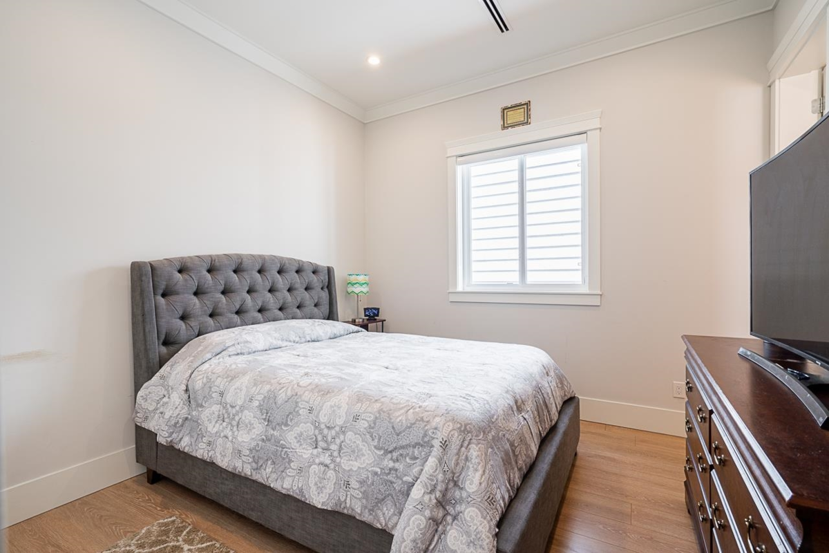 Bedroom 4 Photo of 15699 77b Avenue, Surrey, BC