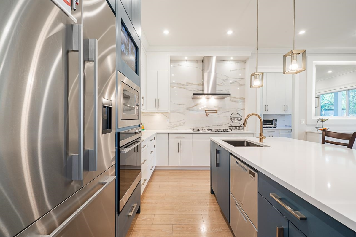 Breakfast Nook Photo of 15699 77b Avenue, Surrey, BC