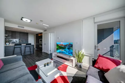 1501 7468 Lansdowne Road, Richmond, BC, Richmond — Apartment/Condo for sale