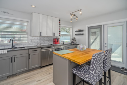 18859 123a Avenue, Pitt Meadows, BC, Pitt Meadows — Single Family Residence for sale