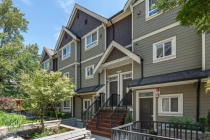 210 3488 Sefton Street, Port Coquitlam, BC, Port Coquitlam — Townhouse for sale