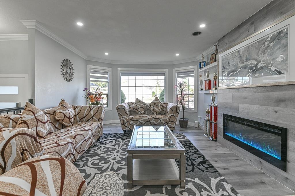 Dining Area Photo of 32066 Sorrento Avenue, Abbotsford, BC