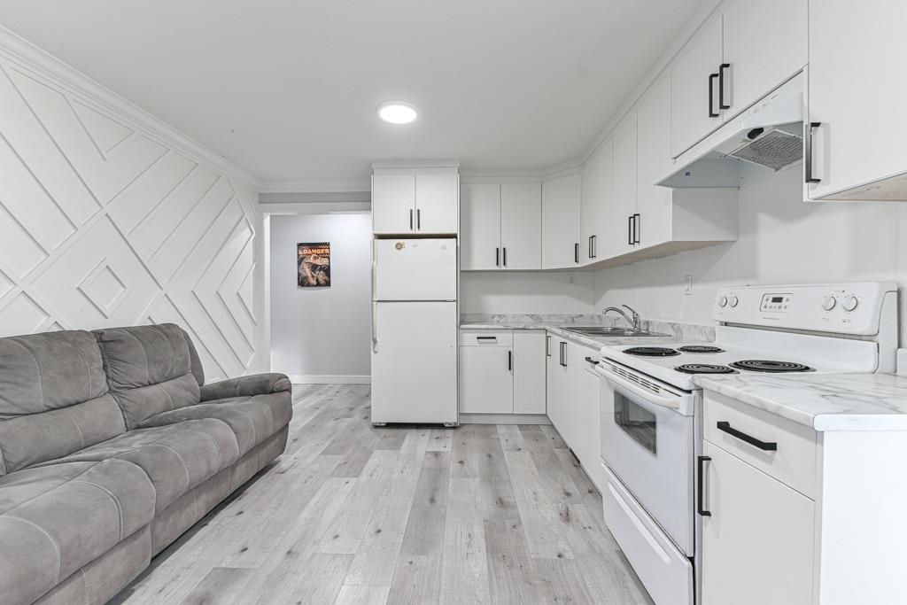 Staircase Photo of 32066 Sorrento Avenue, Abbotsford, BC