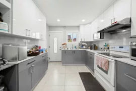 12768 114a Avenue, Surrey, BC V3V 3P4, Surrey, BC, V3V 3P4