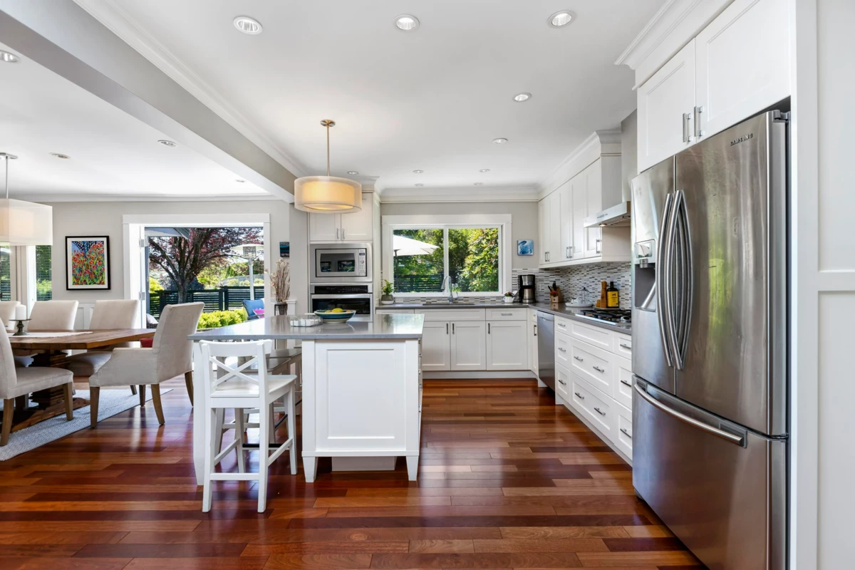 Primary Bedroom Photo of 3420 Rockview Place, West Vancouver, BC