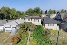 1621 Adanac Street, Vancouver, BC