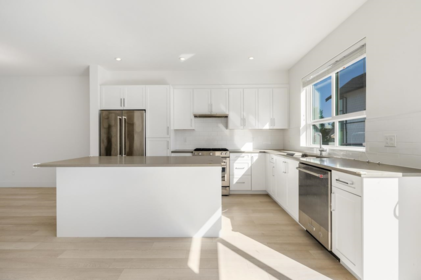 Breakfast Nook Photo of 39 16760 25 Avenue, Surrey, BC