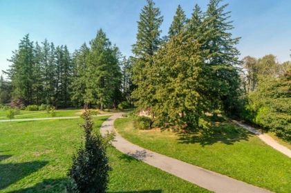Family Room Photo of 39 16760 25 Avenue, Surrey, BC