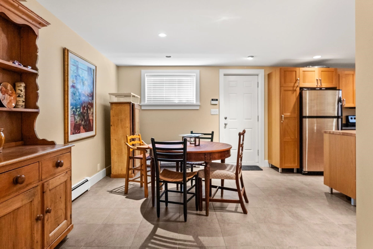 Hot Tub / Spa Photo of 6339 Adera Street, Vancouver, BC