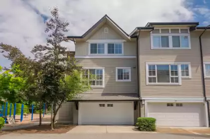 39 2450 161a Street, Surrey, BC, Surrey — Townhouse for sale