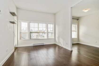 Dining Area Photo of 403 20219 54a Avenue, Langley, BC