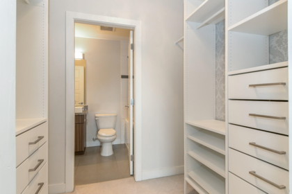 Guest Bathroom Photo of 403 20219 54a Avenue, Langley, BC