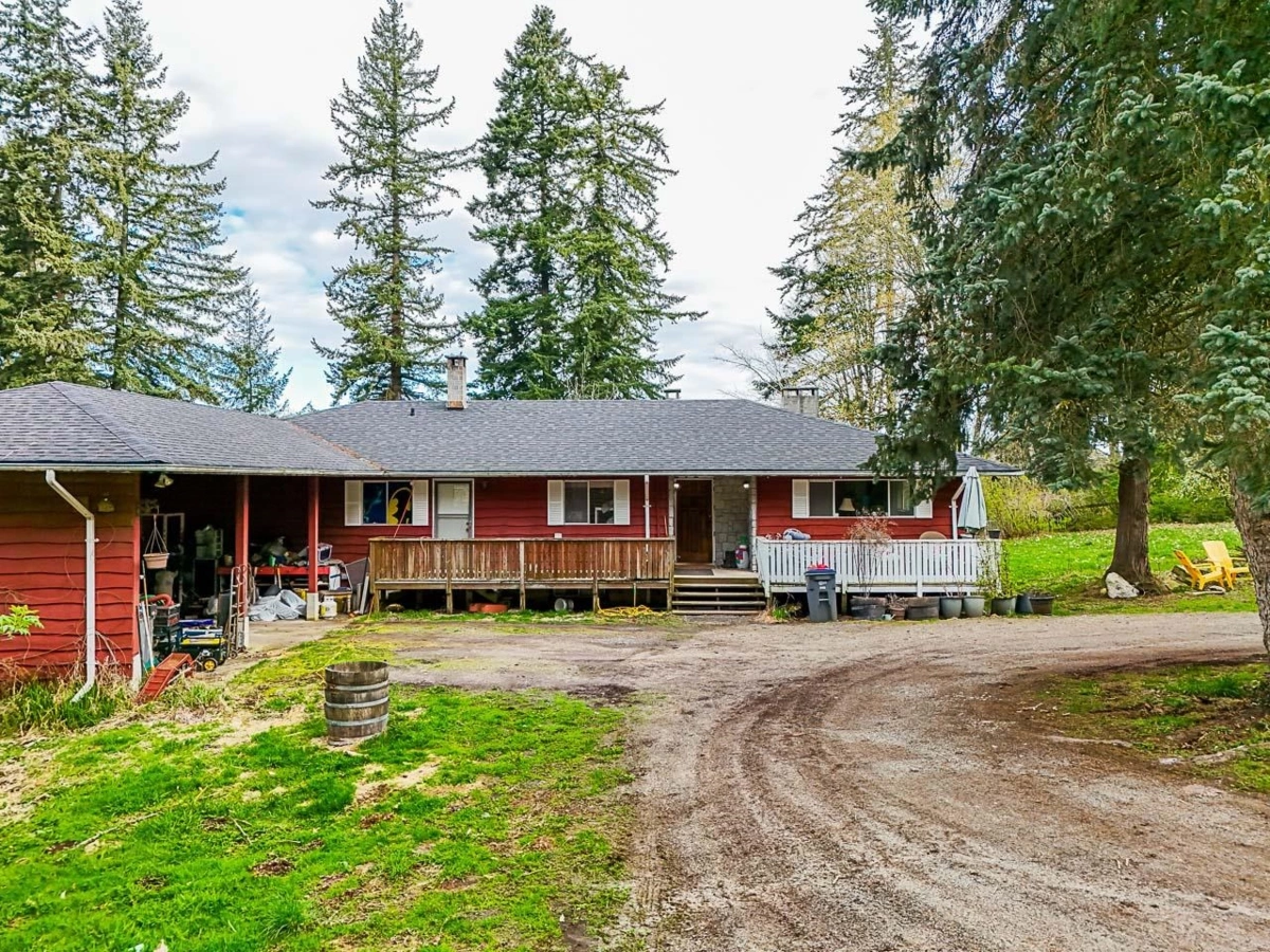 Backyard Photo of 18495 Avenue, Surrey, BC