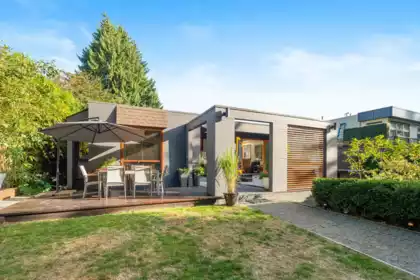 6412 Imperial Avenue, West Vancouver, BC, West Vancouver — Single Family Residence for sale