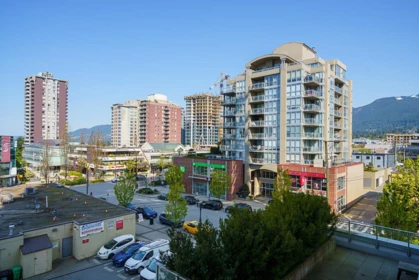 Office / Den Photo of 306 125 E 14th Street, Vancouver, BC