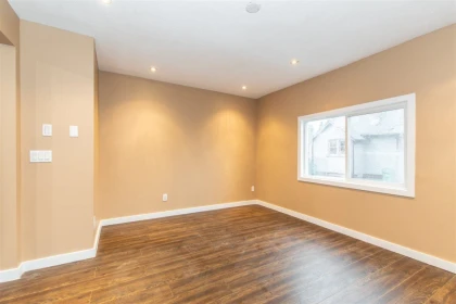 Kitchen Photo of 9485 Robson Street, Chilliwack, BC