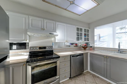 320 8880 Jones Road, Richmond, BC