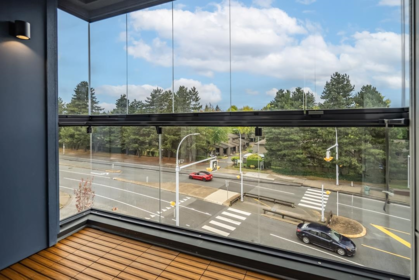 Hallway Photo of 406 13788 76 Avenue, Surrey, BC