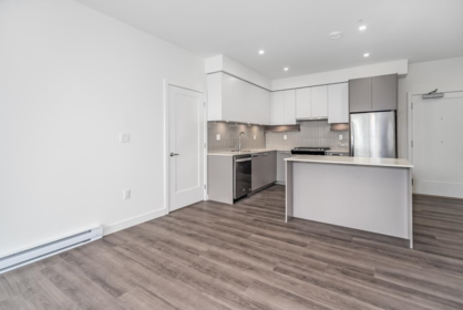 Kitchen Island Photo of 406 13788 76 Avenue, Surrey, BC