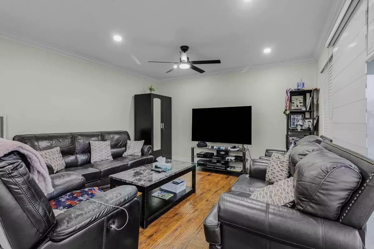 Breakfast Nook Photo of 32144 Ashcroft Drive, Abbotsford, BC