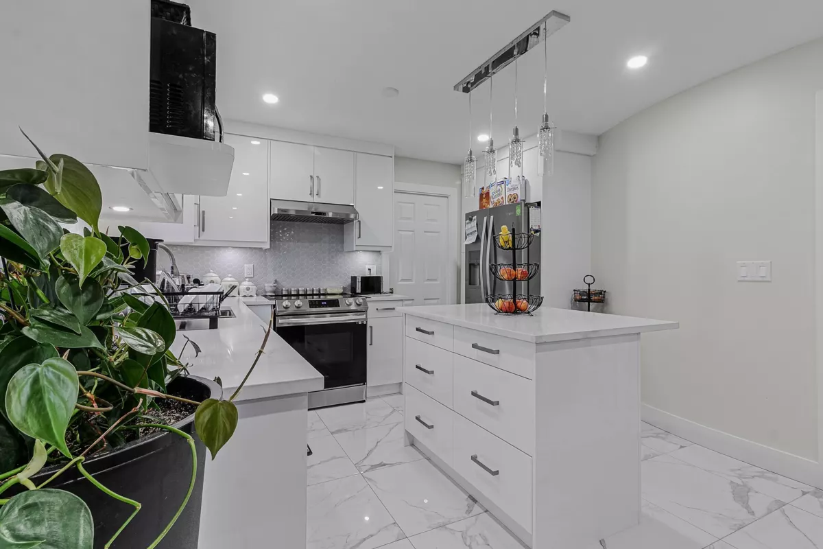 Dining Area Photo of 32144 Ashcroft Drive, Abbotsford, BC