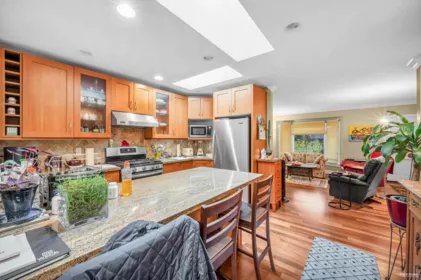 628 E 7th Street, North Vancouver, BC