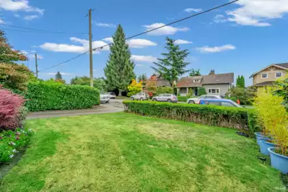 628 E 7th Street, North Vancouver, BC