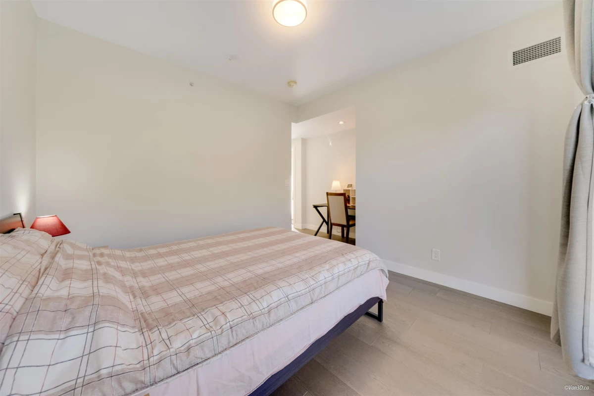 Kitchen Photo of 5336 University Boulevard, Vancouver, BC