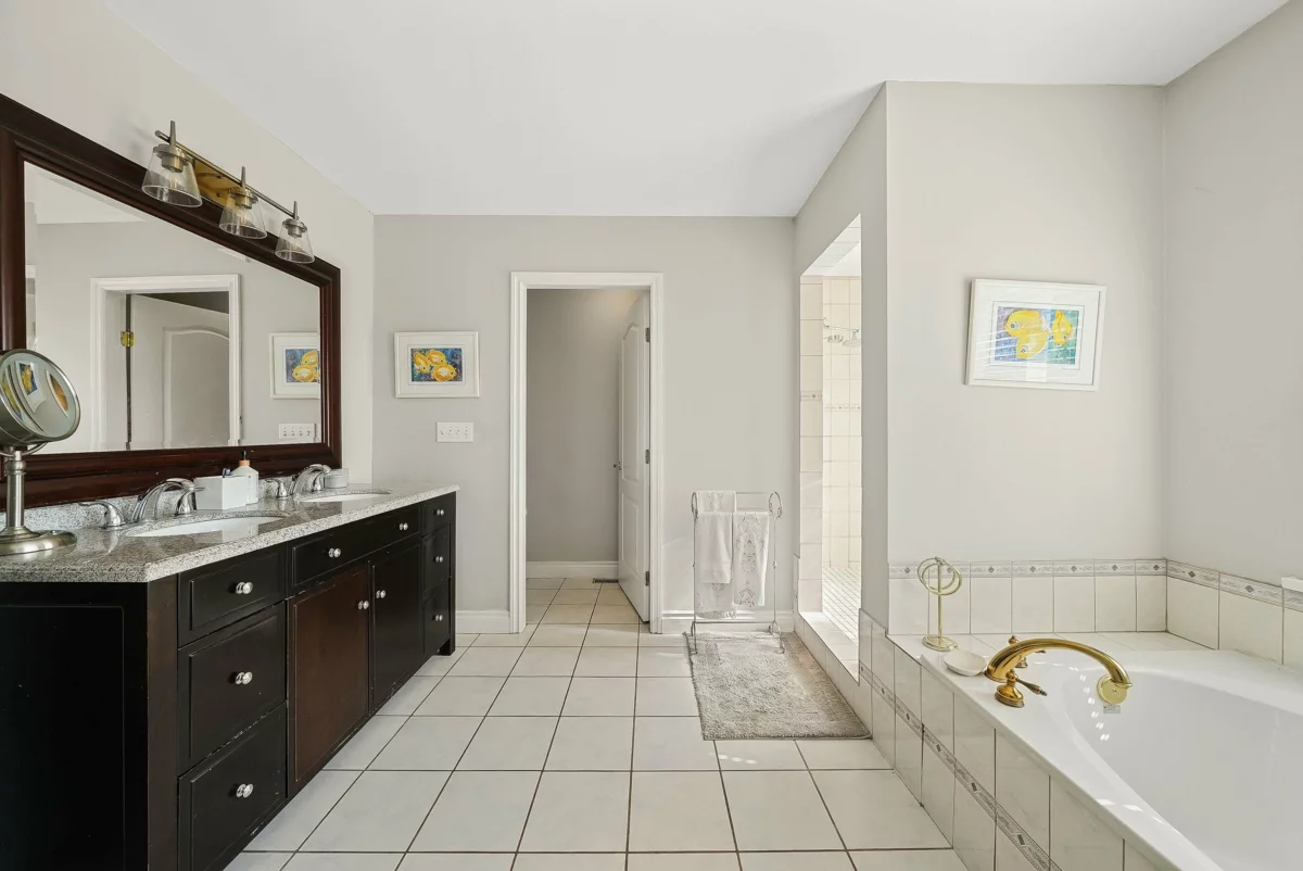 Bedroom 4 Photo of 18152 58 Avenue, Surrey, BC