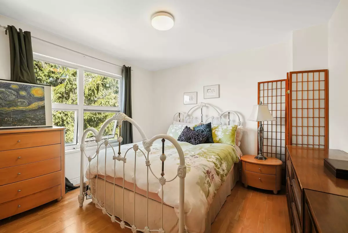 Loft / Bonus Room Photo of 18152 58 Avenue, Surrey, BC