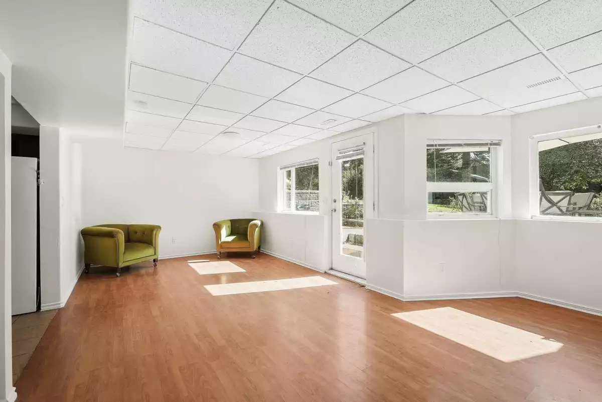 Mudroom Photo of 18152 58 Avenue, Surrey, BC