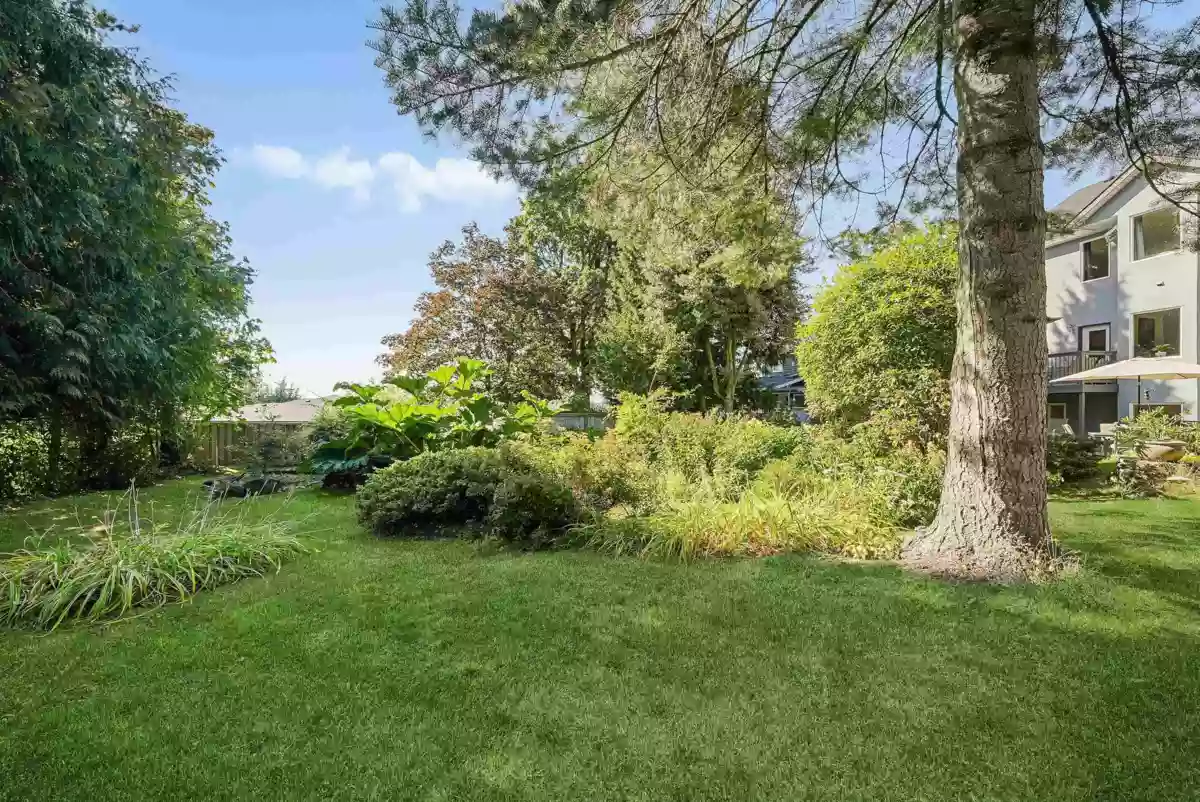 Outdoor Deck Photo of 18152 58 Avenue, Surrey, BC