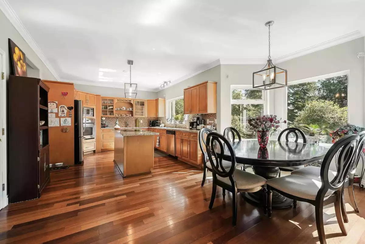 Pantry Photo of 18152 58 Avenue, Surrey, BC