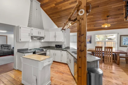 11808 Statim Street, Mission, BC, Mission — Single Family Residence for sale