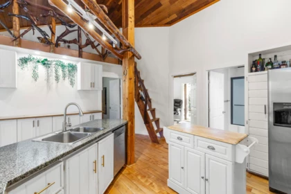 11808 Statim Street, Mission, BC, Mission — Single Family Residence for sale