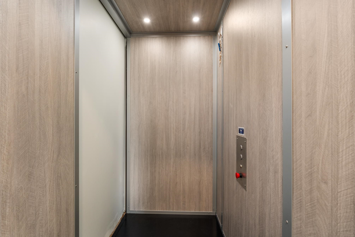 Basement Recreation Room Photo of 1211 Foster Avenue, Coquitlam, BC