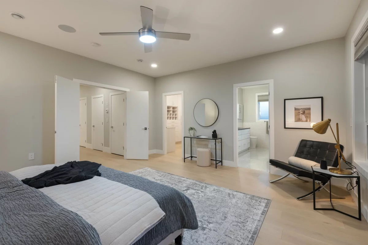 Mudroom Photo of 1211 Foster Avenue, Coquitlam, BC