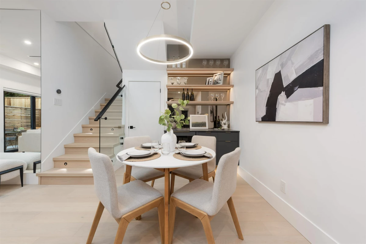 Breakfast Nook Photo of 5 371 E 33rd Avenue, Vancouver, BC