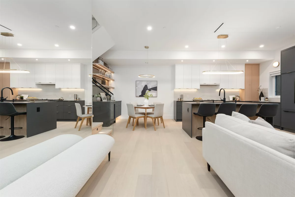 Exterior Rear Photo of 5 371 E 33rd Avenue, Vancouver, BC