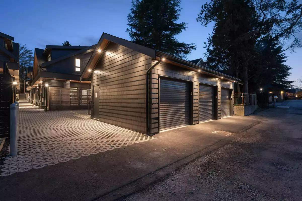 Primary Bedroom Photo of 5 371 E 33rd Avenue, Vancouver, BC