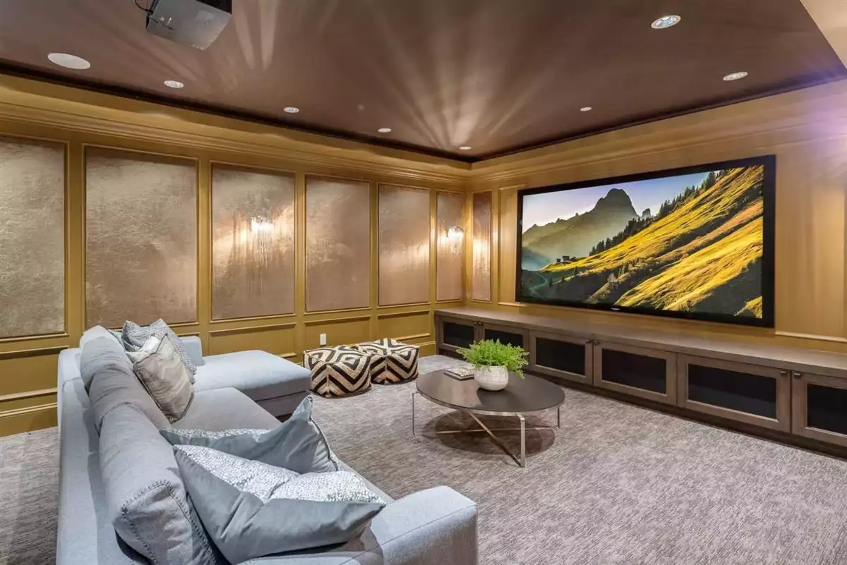 Office / Den Photo of 1525 Vinson Creek Road, West Vancouver, BC