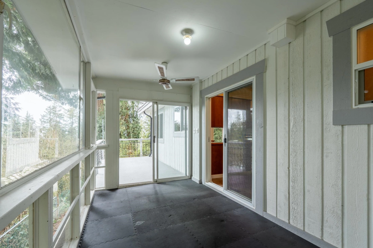 Loft / Bonus Room Photo of 5080 Sunshine Coast Highway, Sechelt, BC