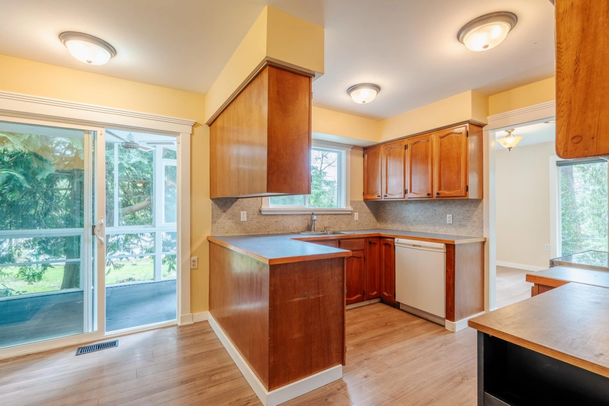 Office / Den Photo of 5080 Sunshine Coast Highway, Sechelt, BC