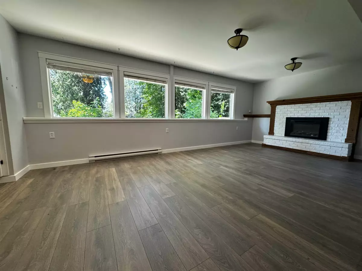 Outdoor Patio Photo of 5080 Sunshine Coast Highway, Sechelt, BC