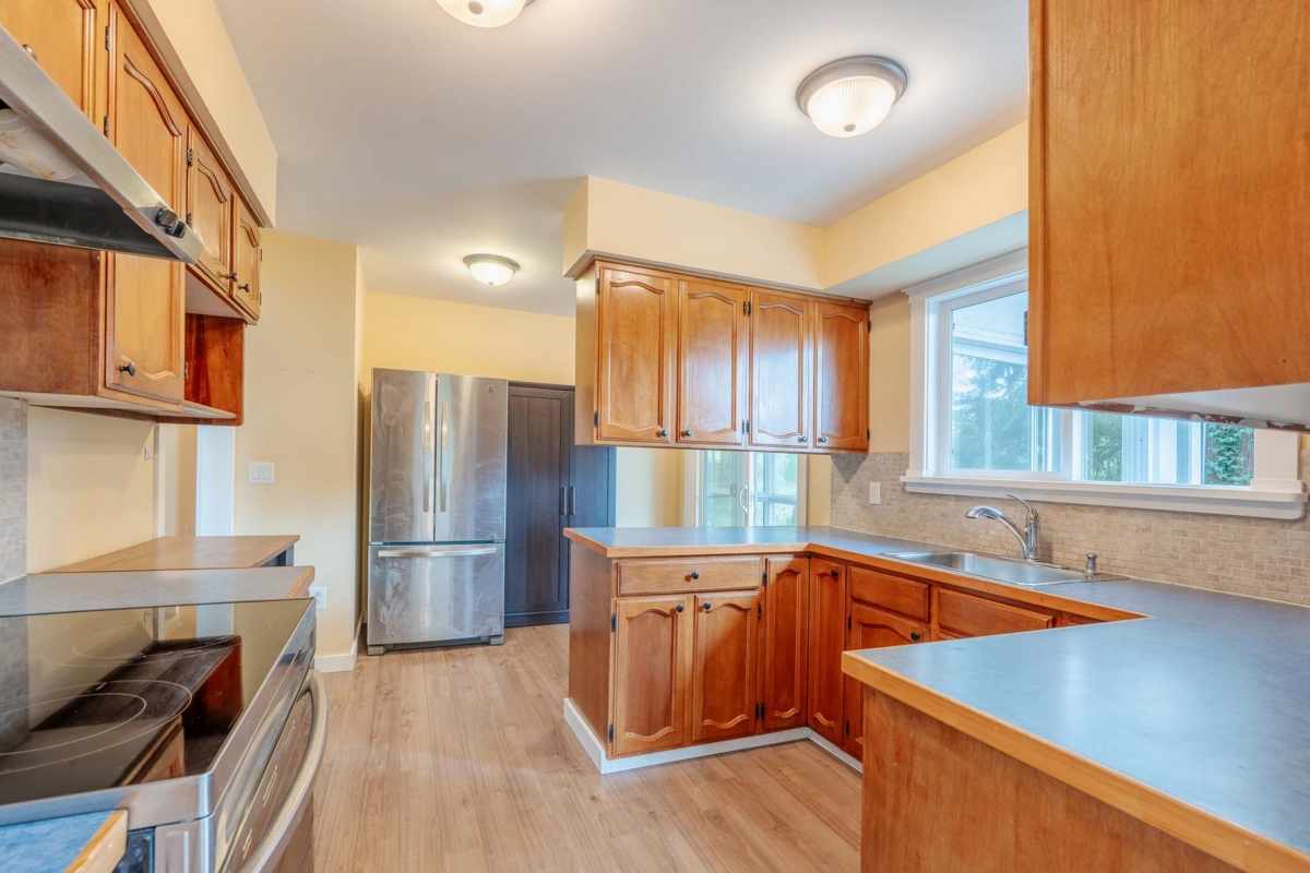 Powder Room Photo of 5080 Sunshine Coast Highway, Sechelt, BC