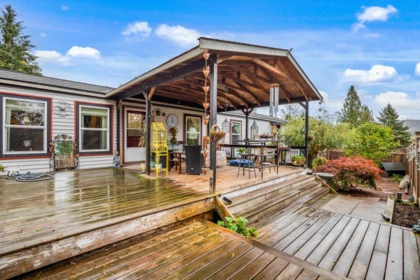Outdoor Deck Photo of 139 10221 Wilson Street, Mission, BC