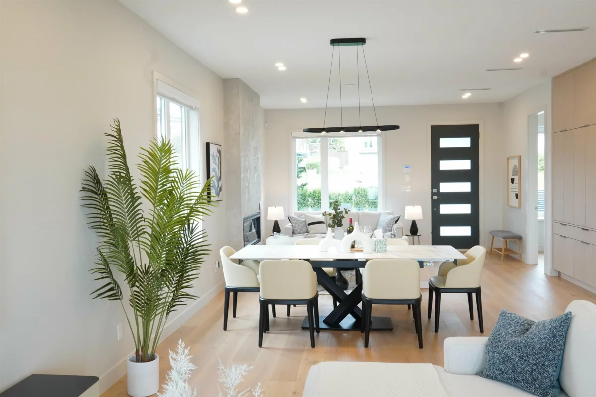 Front Yard Photo of 6252 Kitchener Street, Burnaby, BC