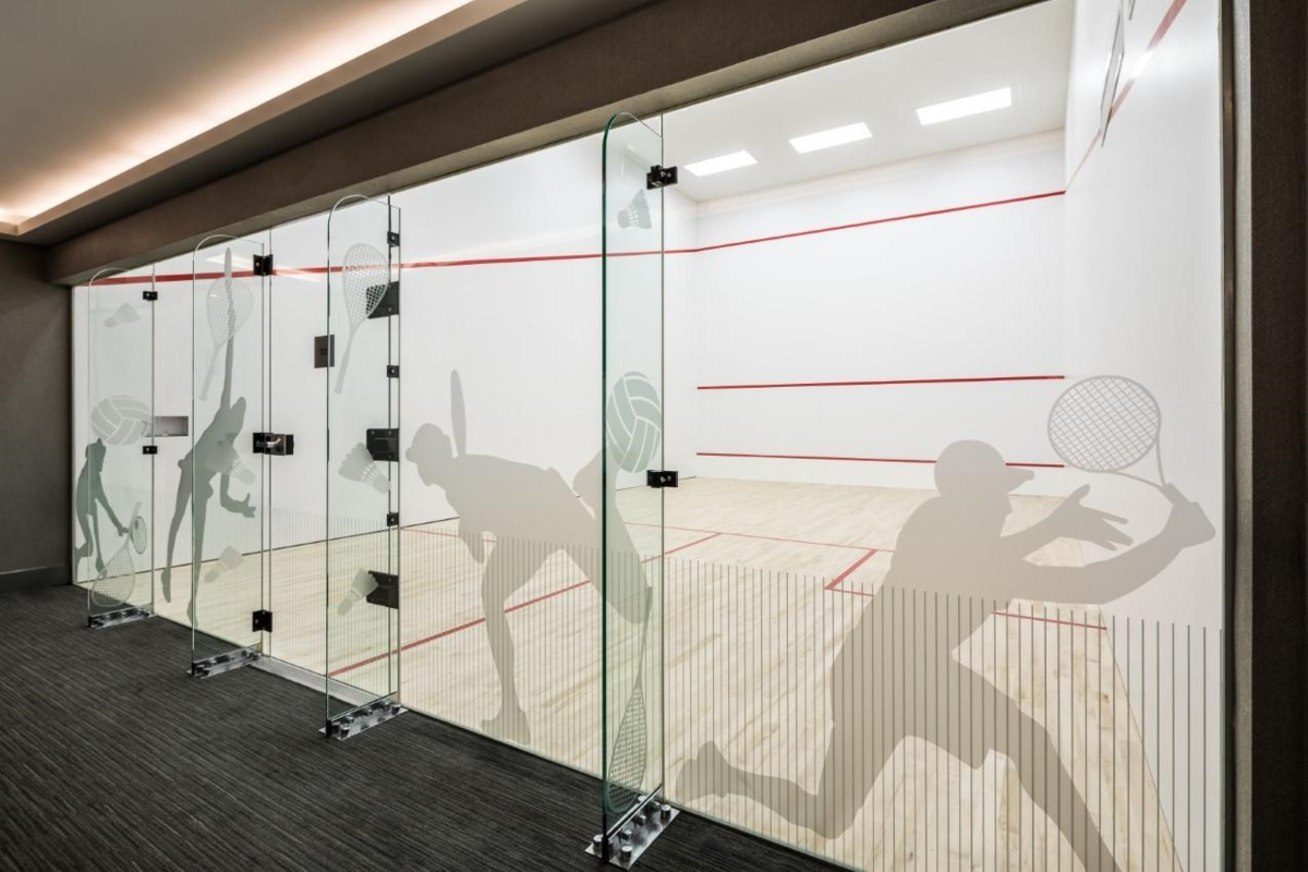 Backyard Photo of 2302 125 E 14th Street, North Vancouver, BC