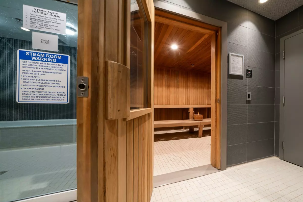 Front Yard Photo of 2302 125 E 14th Street, North Vancouver, BC