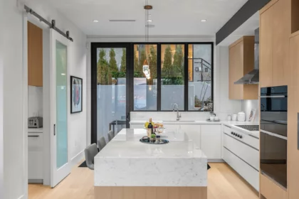 4346 Locarno Crescent, Vancouver, BC, Vancouver — Single Family Residence for sale